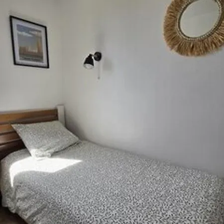 Bord De Avec Parking Et Piscine - Confort Et Commodite - Fr-1-801-4