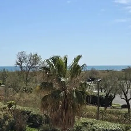 Apartment Bord De Avec Parking Et Piscine - Confort Et Commodite - Fr-1-801-4 Agde
